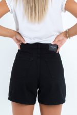 Mia shorts - Image 5