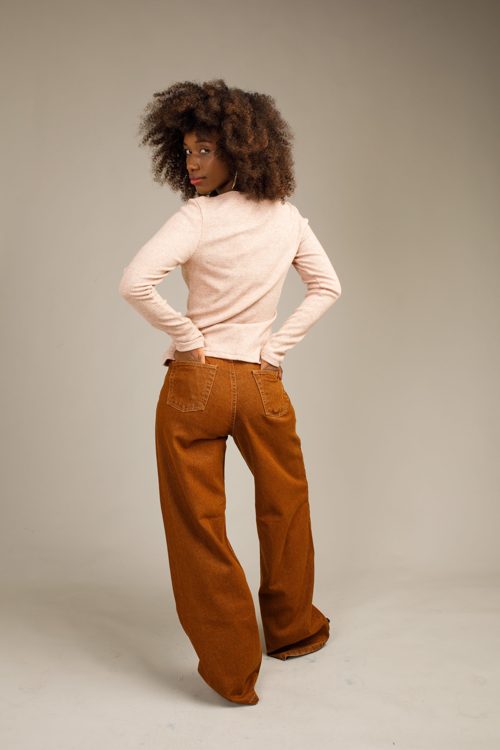 4V7A0437 Amelia - Image 6